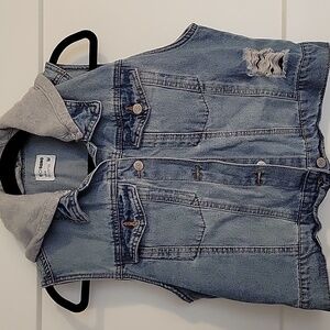 Ci Sono Junior's Denim Vest with Gray Hood